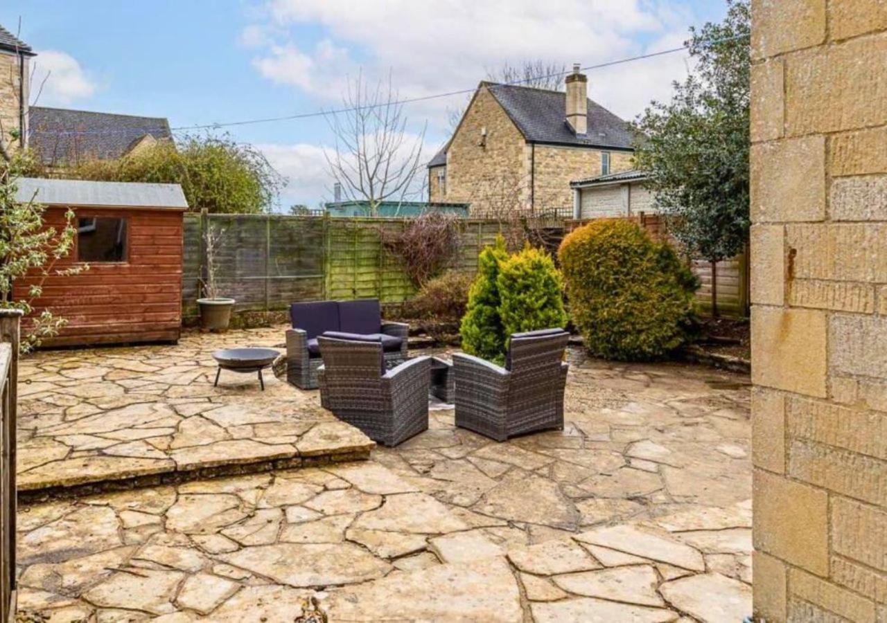 Bright & Spacious 3 Bd In The Centre Of Bourton! Villa Exterior photo